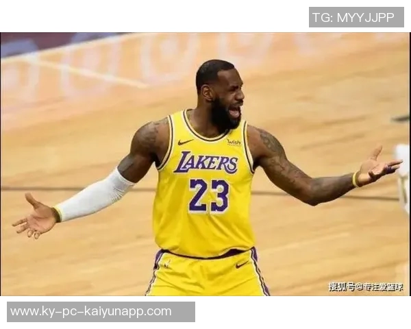 老詹亲赴发展联盟训练揭示其服务功能与重要性