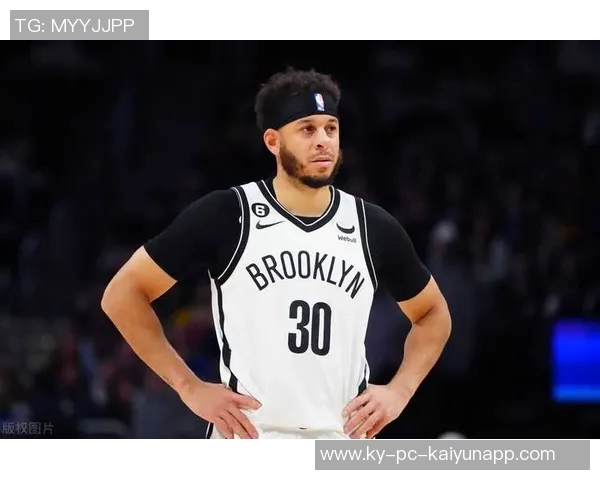 开拓者阵容分析:射手短缺后卫过剩中锋位置亟需调整与补强